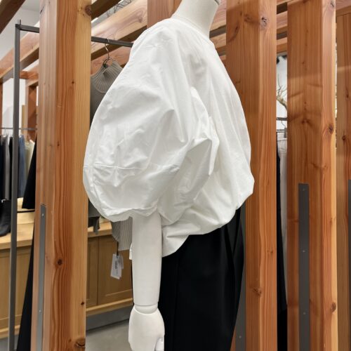 ☆新品タグ付き☆　CLOCHE ランタンスリーブトップス　白 楽天市場】【即納】【2025春夏新作】CLOCHE クロッシェ ランタン