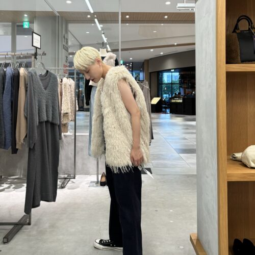 DOUBLE STANDARD カラフルファーベスト 38 新品同様 DOUBLE STANDARD カラフルファーベスト 38 新品同様