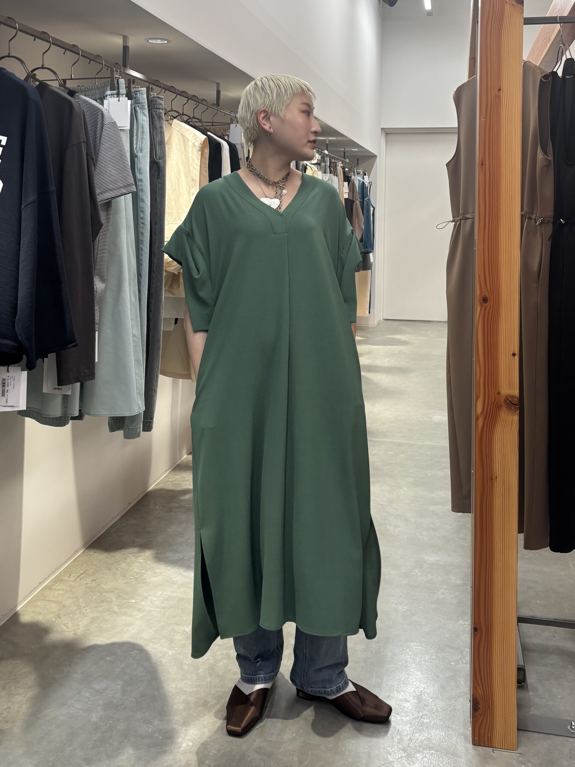CLOCHE クールグログランサロペット ひんやり、冷感素材。【CLOCHE】クールグログランOP